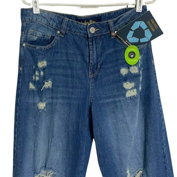 Indigo Rein Skater High Rise 9/28 flare leg distressed jeans NWT - Picture 2 of 5